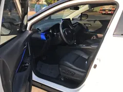 2021 Toyota C-HR 2.0L Luxury, белый — фото 11