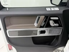 2022 Mercedes-Benz G-Class G 500, белый — фото 12
