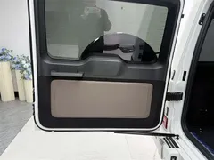 2022 Mercedes-Benz G-Class G 500, белый — фото 18