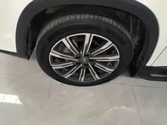 2022 Changan CS75 PLUS 2nd Gen 1.5T AT Premium, белый — фото 25