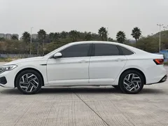 2023 Volkswagen Sagitar 300TSI DSG, белый — фото 5