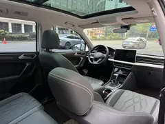 2022 Volkswagen Tiguan L 330TSI AT 2WD R-Line, белый — фото 9