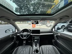 2022 Volkswagen Tiguan L 330TSI AT 2WD R-Line, белый — фото 10