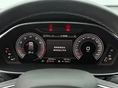 2022 Audi Q3 35 TFSI Fashion Dynamic — фото 9