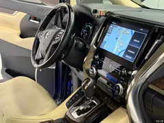 2021 Toyota Alphard Hybrid 2.5L Luxury, чёрный — фото 6