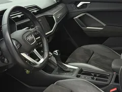 2021 Audi Q3 35 TFSI — фото 11