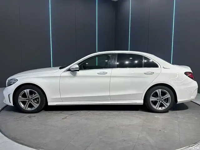 2021 Mercedes-Benz C-Class C 260 L Sport