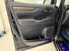 2021 Toyota Alphard Hybrid 2.5L Premium, чёрный — фото 5