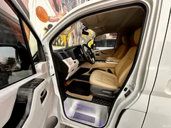 2023 Toyota Granvia 3.5L AT — фото 9