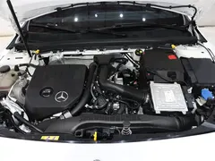 2022 Mercedes-Benz A-Class A 200 L, белый — фото 19