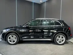 2022 Audi Q5L 40T, чёрный — фото 4