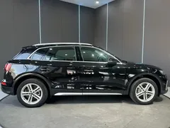 2022 Audi Q5L 40T, чёрный — фото 5