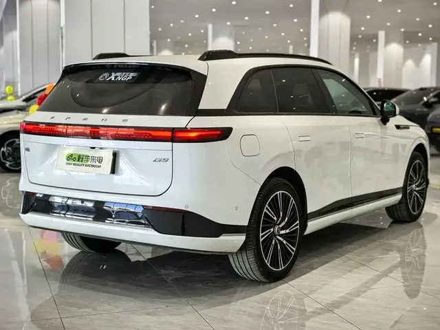 2024 Xpeng G9 570 Max