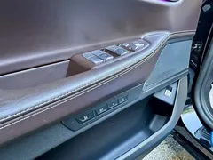 2021 BMW 7 Series 730Li, чёрный — фото 11