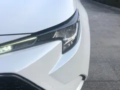2021 Toyota Levin Hybrid 1.8H E-CVT Luxury, белый — фото 4