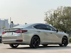 2021 Lexus ES 300h F SPORT — фото 6