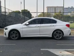 2021 BMW 1 Series 1 120i M, белый — фото 7