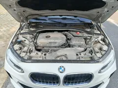 2021 BMW 1 Series 1 120i M, белый — фото 17
