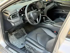 2021 Toyota Camry 2.5G Luxury — фото 7
