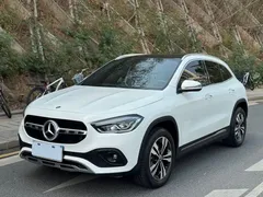 2022 Mercedes-Benz GLA 200, белый — фото 1