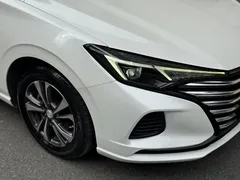 2021 Changan Eado PLUS 1.6L GDI CVT, белый — фото 4