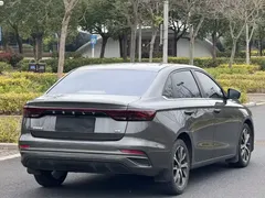 2022 Geely Emgrand 1.5L CVT — фото 6