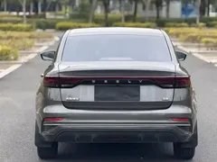 2022 Geely Emgrand 1.5L CVT — фото 8