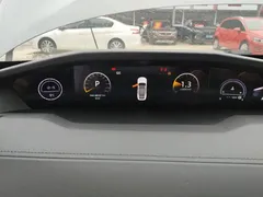 2022 Changan UNI-V 1.5T Premium — фото 4