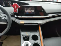 2022 Changan UNI-V 1.5T Premium — фото 5