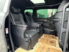 2021 Toyota Vellfire Crown Hybrid 2.5L HV Supreme — фото 9