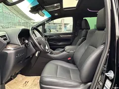2021 Toyota Vellfire Crown Hybrid 2.5L HV Supreme — фото 13