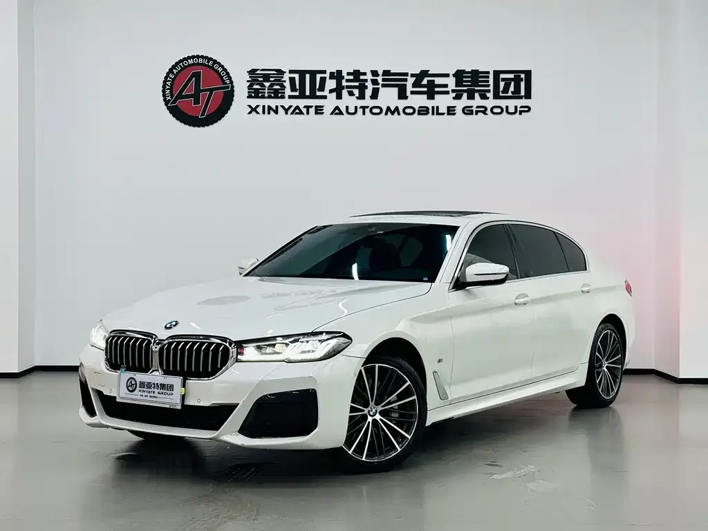 2022 BMW 5 Series 530Li M