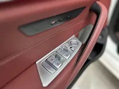 2022 BMW 5 Series 530Li M, белый — фото 7