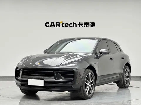 2022 Porsche Macan Macan 2.0T
