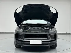 2022 Porsche Macan Macan 2.0T — фото 23