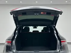 2022 Porsche Macan Macan 2.0T — фото 26