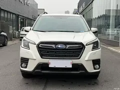 2022 Subaru Forester 2.0i AWD Luxury, белый — фото 3