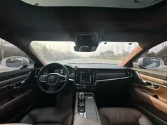 2021 Volvo V90 Cross Country B5 AWD, белый — фото 6