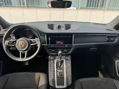 2020 Porsche Macan 2.0T, синий — фото 17