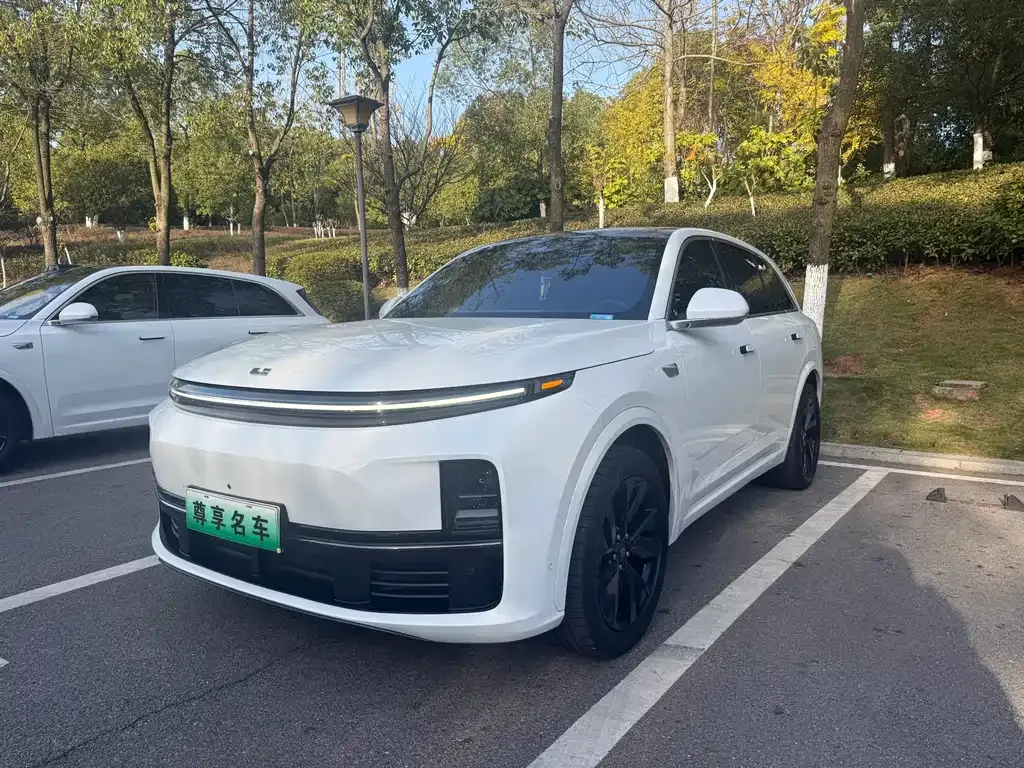 2023 Li Auto L7 Air