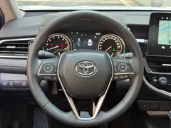 2023 Toyota Camry 2.0G Luxury, белый — фото 6