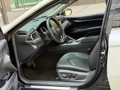 2023 Toyota Camry 2.0G Luxury, белый — фото 9