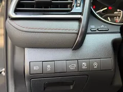 2023 Toyota Camry 2.0G Luxury, белый — фото 17