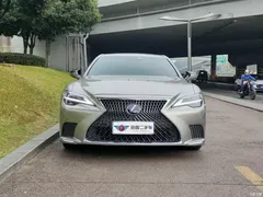2021 Lexus LS 500h Excellence — фото 2