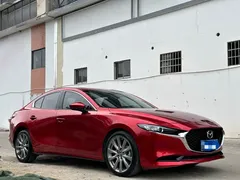 2022 Mazda 3 2.0L AT — фото 3
