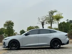 2022 Changan UNI-V 2.0T leading speed — фото 6