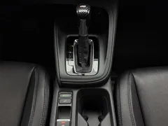 2023 Honda Vezel 1.5L CVT Elite, белый — фото 17