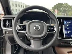 2021 Volvo S90 — фото 34