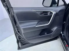 2022 Toyota Wildlander 2.0L CVT 2WD Advanced — фото 16