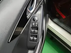 2021 Mazda CX-4 2.0L AT 2WD, белый — фото 21
